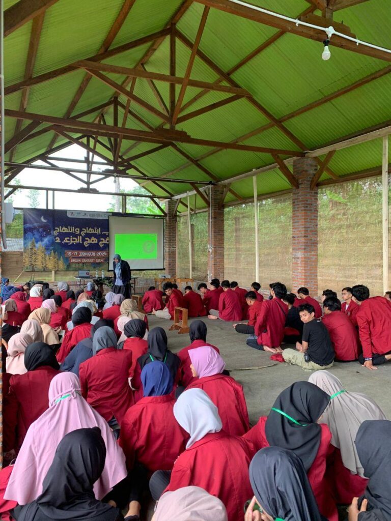 PENDIDIKAN INKLUSI : PBA UMM GELAR KULIAH TAMU DALAM BALUTAN YA HAJ HAJ JUS TSANI