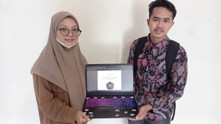 MAHASISWA PBA UMM RAIH 2 PENGHARGAAN DI YOFEST UNIDA GONTOR