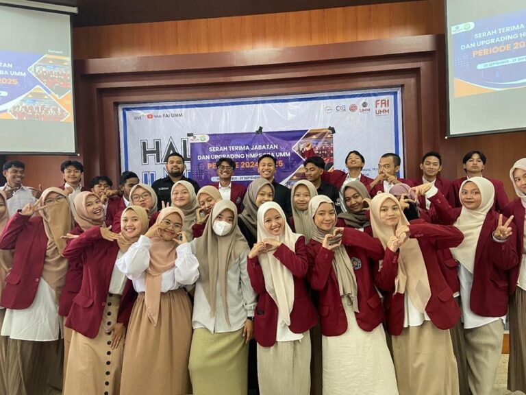 SERAH TERIMA JABATAN HMPS PBA UMM PERIODE 2023-2024 KE 2024-2025