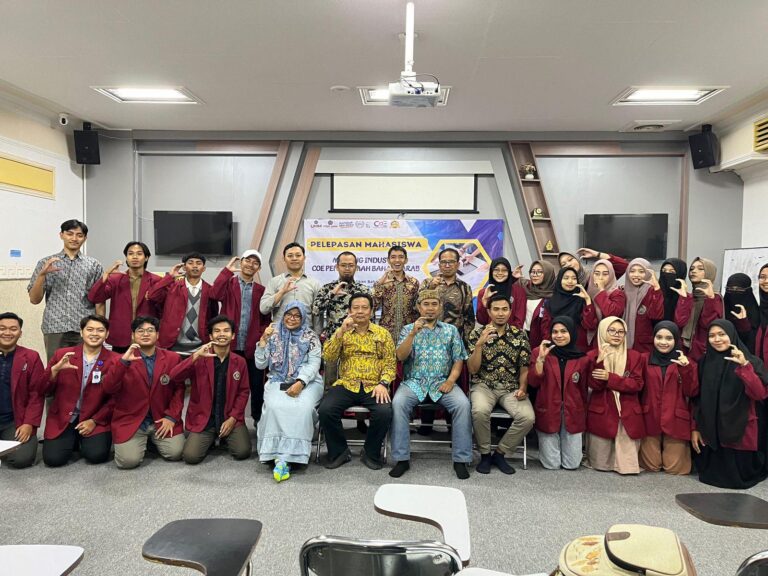 MAGANG INDUSTRI BATCH 2 : PBA UMM LAKSANAKAN PELEPASAN BAGI MAHASISWA COE ANGKATAN 2021