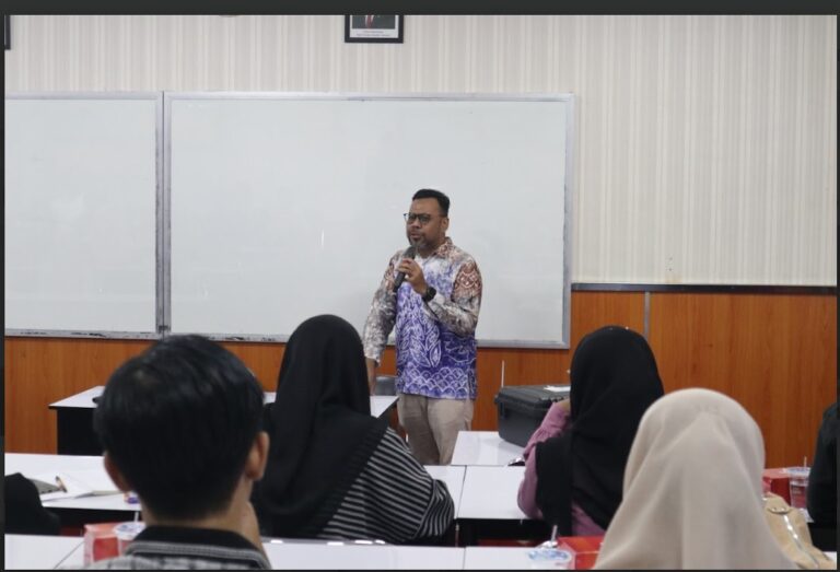 BAHAS VOICE OVER DAN DUBBING: PBA UMM GELAR KULIAH PRAKTISI PENERJEMAH BAHASA ARAB (BATCH 3)